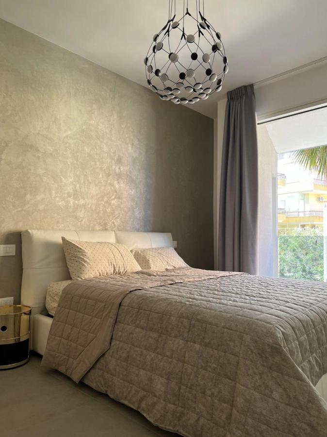 Modern And Spacious Appartement With Beach View. กัลลีโปลี ภายนอก รูปภาพ