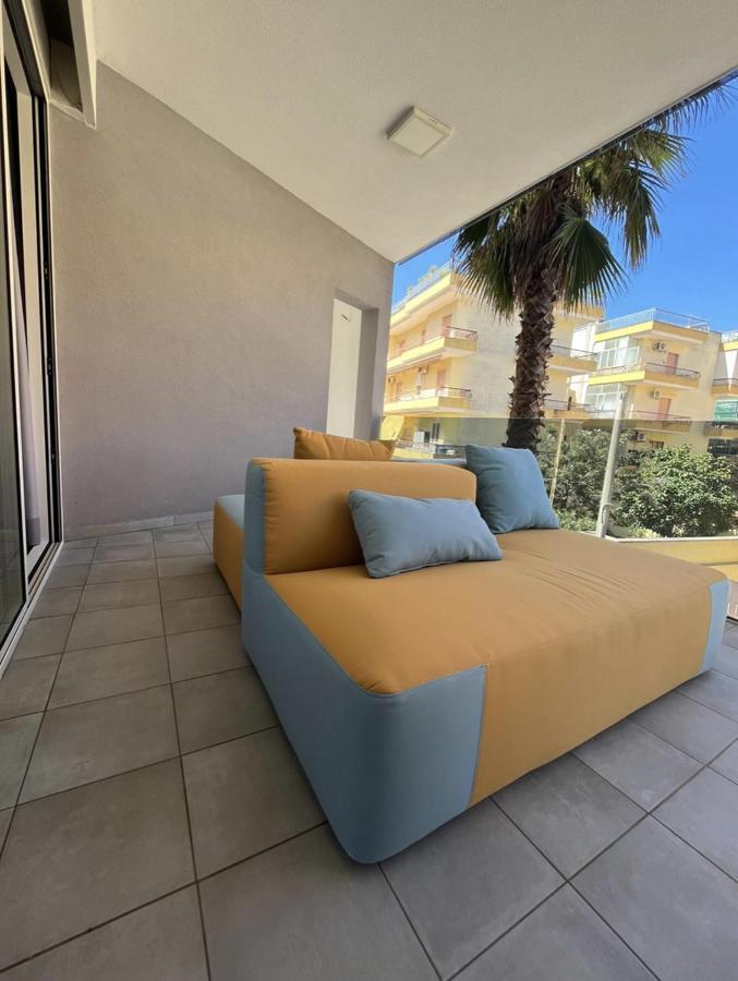 Modern And Spacious Appartement With Beach View. กัลลีโปลี ภายนอก รูปภาพ
